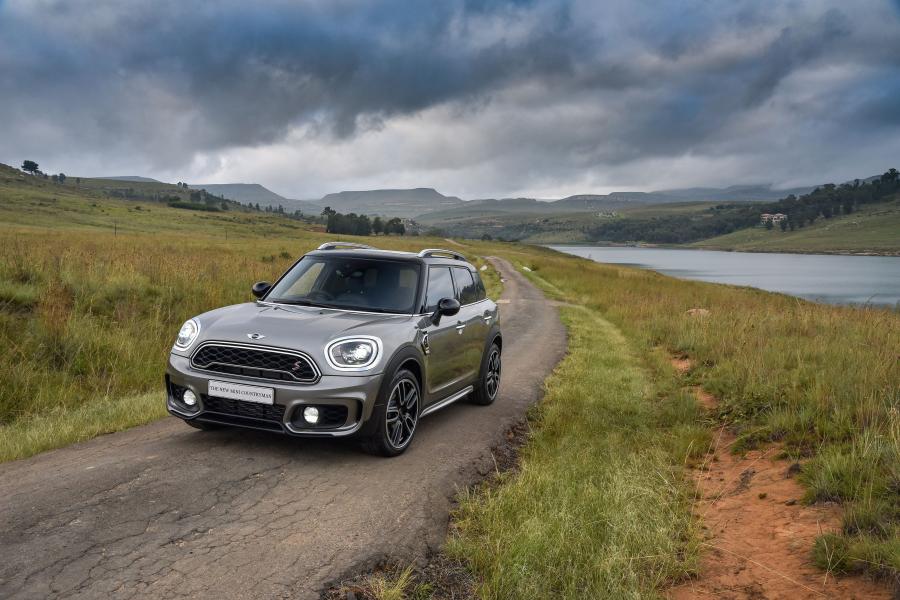  Mini Cooper S Countryman ALL4 2017 года  (ZA) (фото 10 из 40)
